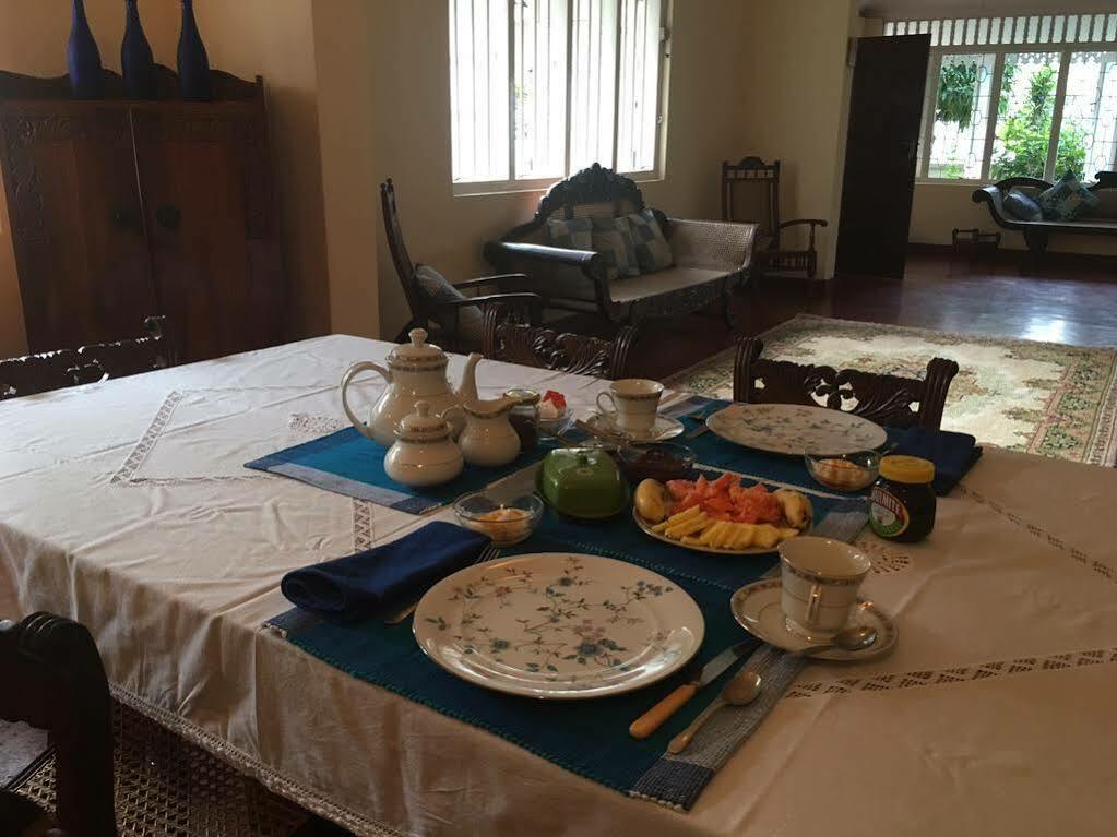 Charming Homestay By The Beach Dehiwala-Mount Lavinia Dış mekan fotoğraf